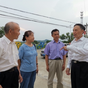 省老年教育成果展联合新闻采访组来巢湖市采访